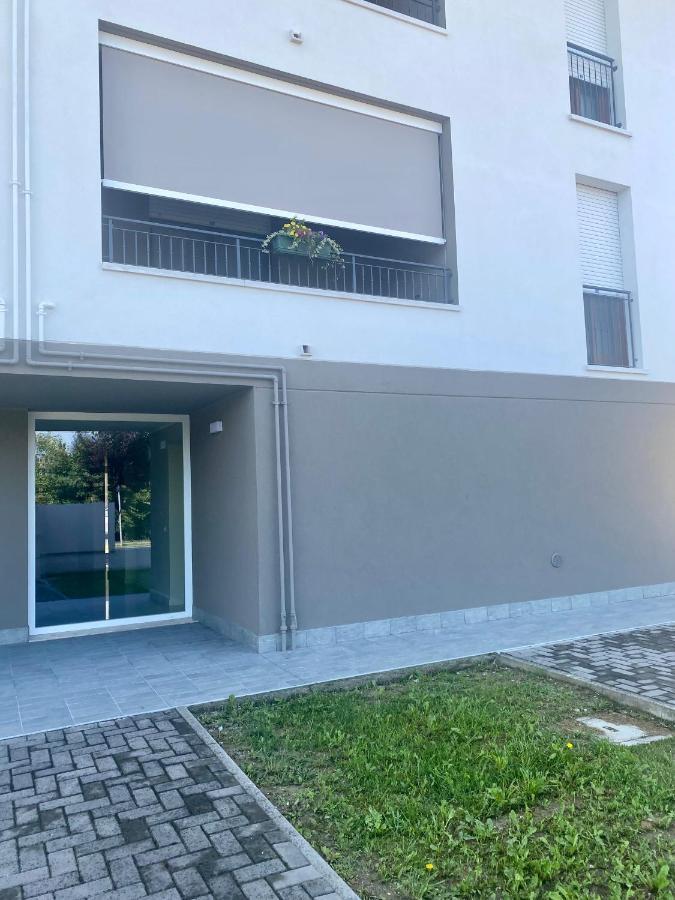 Residence Outlet Vivaldi Noventa di Piave Exterior foto